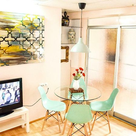 Virgen Apartament Hotel 쿠엘라 외부 사진