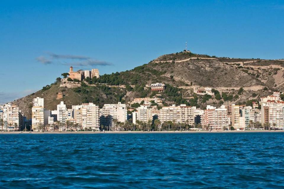 Virgen Apartament Hotel 쿠엘라 외부 사진