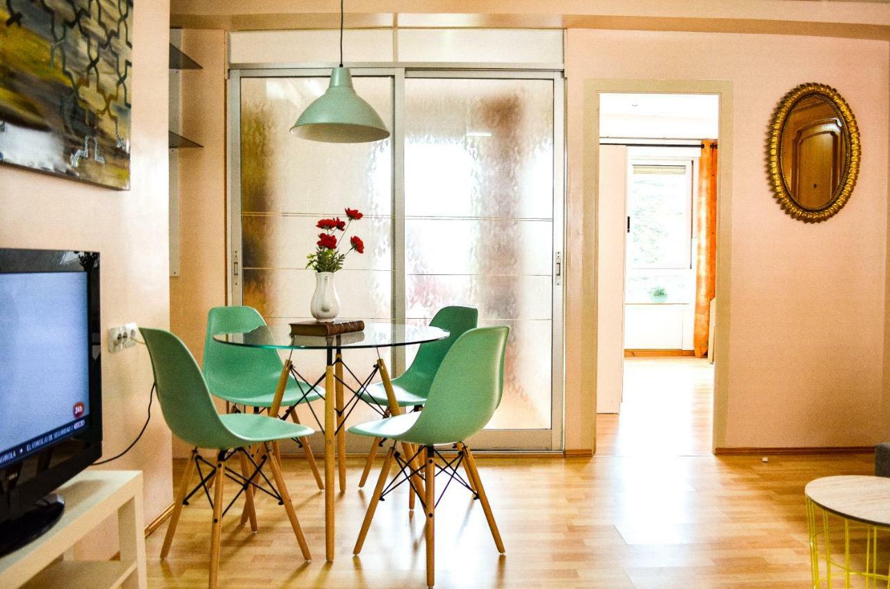 Virgen Apartament Hotel 쿠엘라 외부 사진