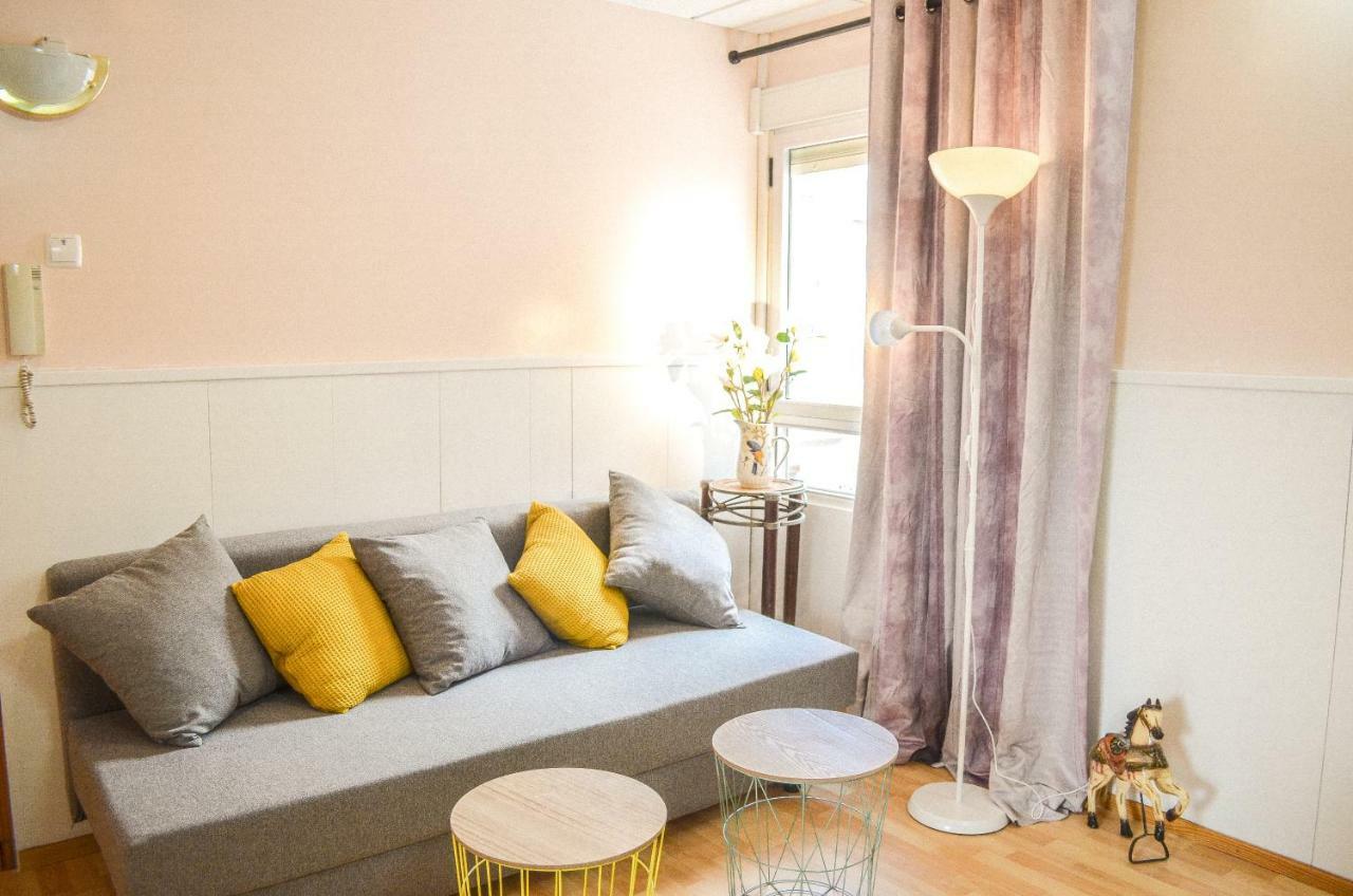Virgen Apartament Hotel 쿠엘라 외부 사진
